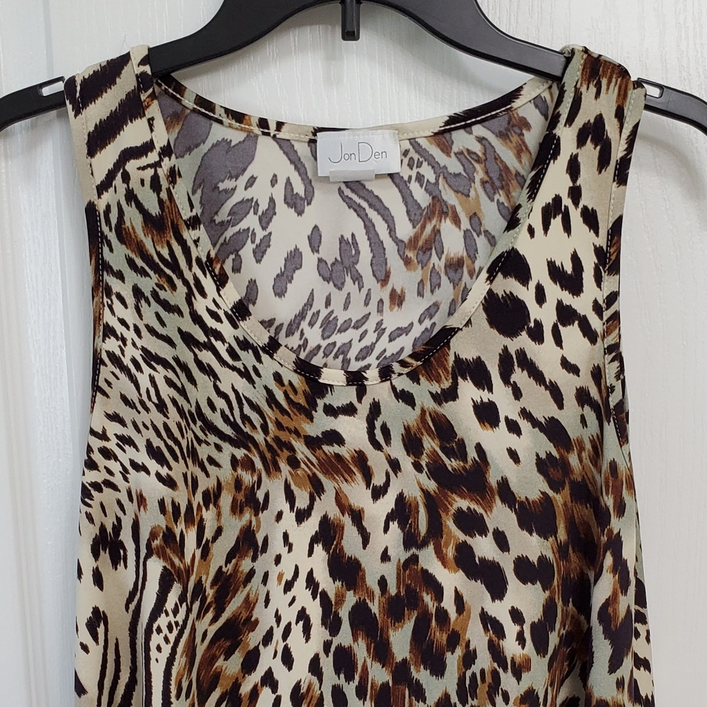 Jon Den Animal Print Top- Size Medium
